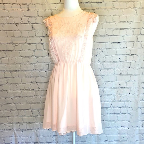 H&M Pink Lace Detailed Dress - Picture 2 of 9